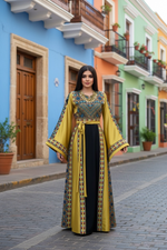 Charger l'image dans la galerie, Simply Elegant Wide Sleeve Thoub Embroidered Palestinian Thobe
