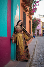 Load image into Gallery viewer, The Diamond Satin Luxury Tatreez Thobe
