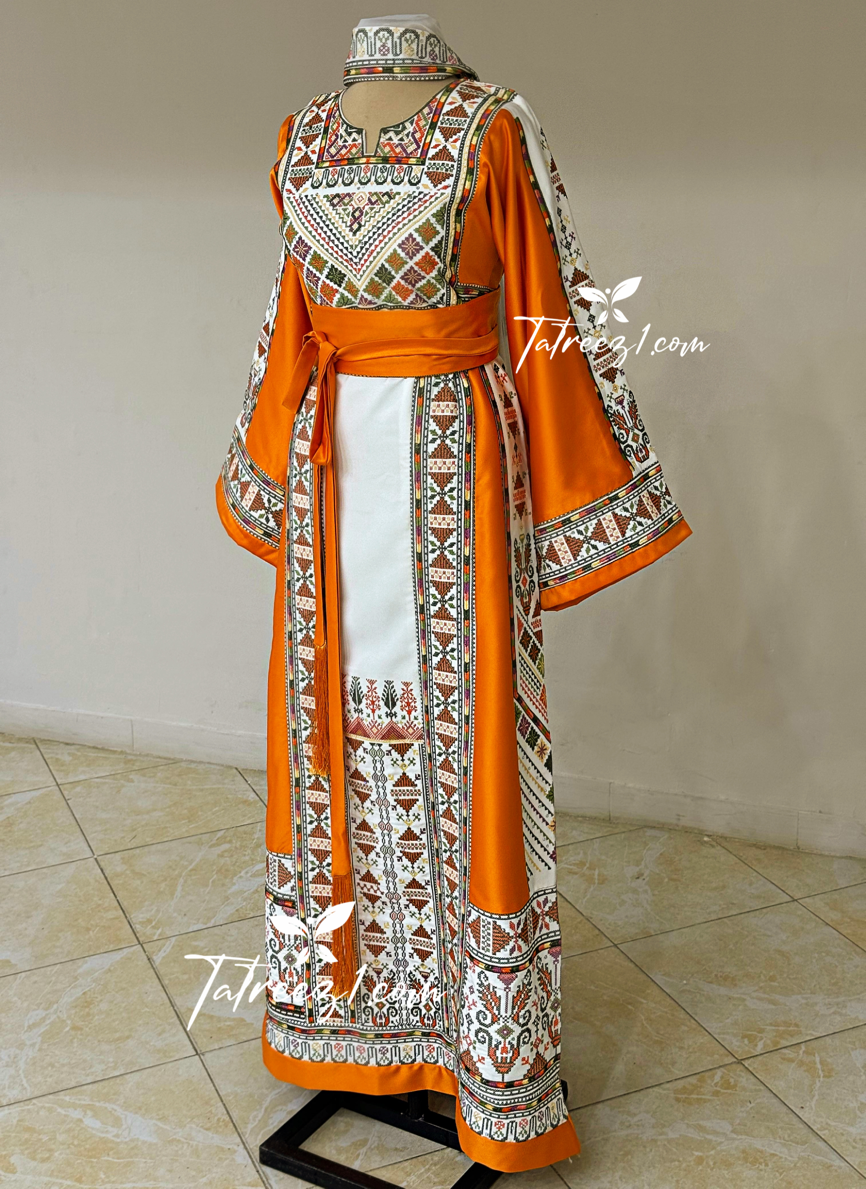 With Reversable Belt Orange Astonishing Palstainen Embroidery Traditional Long Thoub With Matching Headpiece