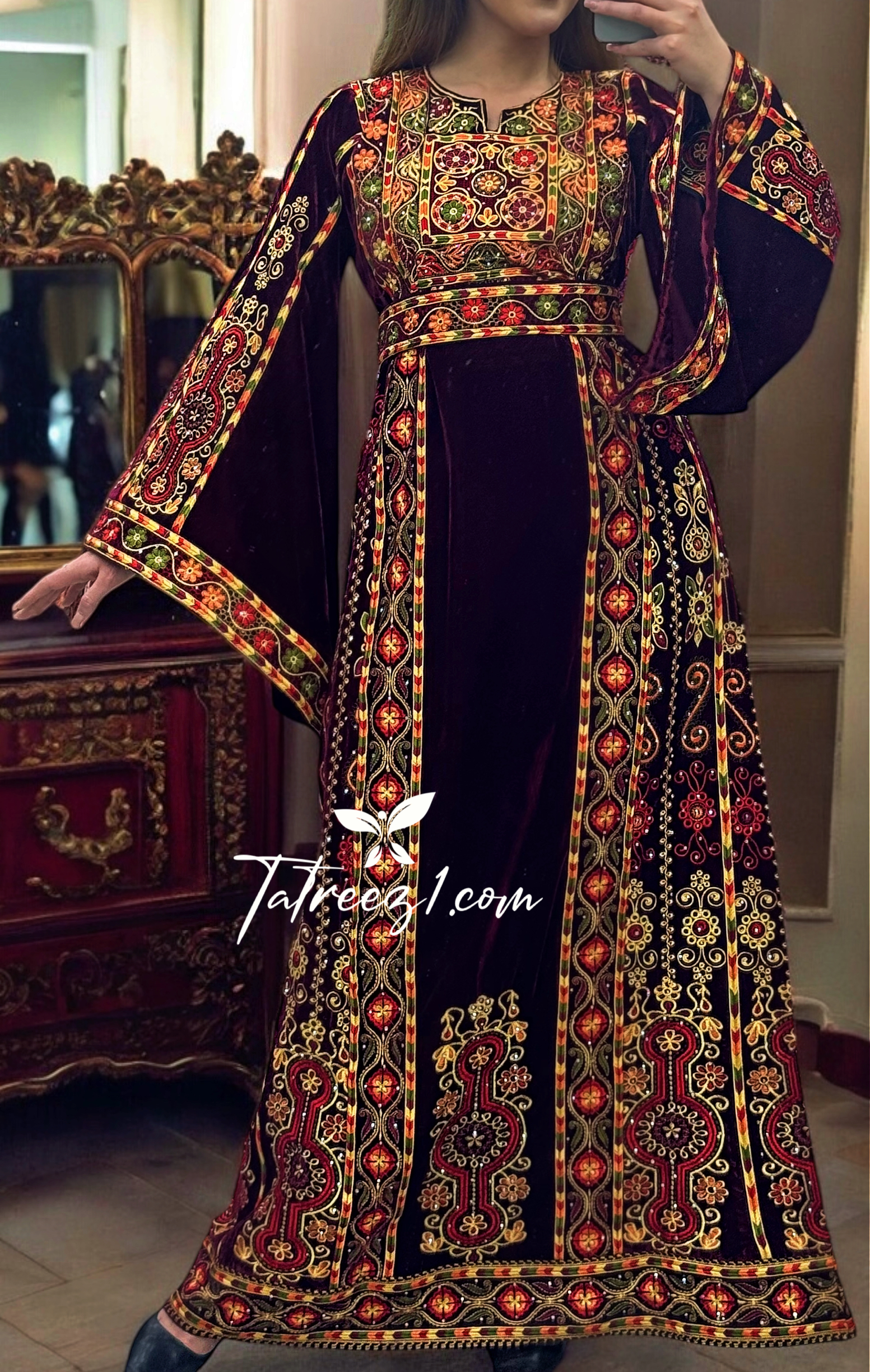 Malacca Maroon Emberoidery Velvet Stone Embroidery Thobe