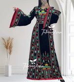 Load image into Gallery viewer, Palestine Flage Embroidery Black Traditional Thoub  Stone Thobe with Matching Belt
