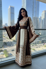 Load image into Gallery viewer, thoub Embroidered Palestinian Fellahi Thobe With Belt
