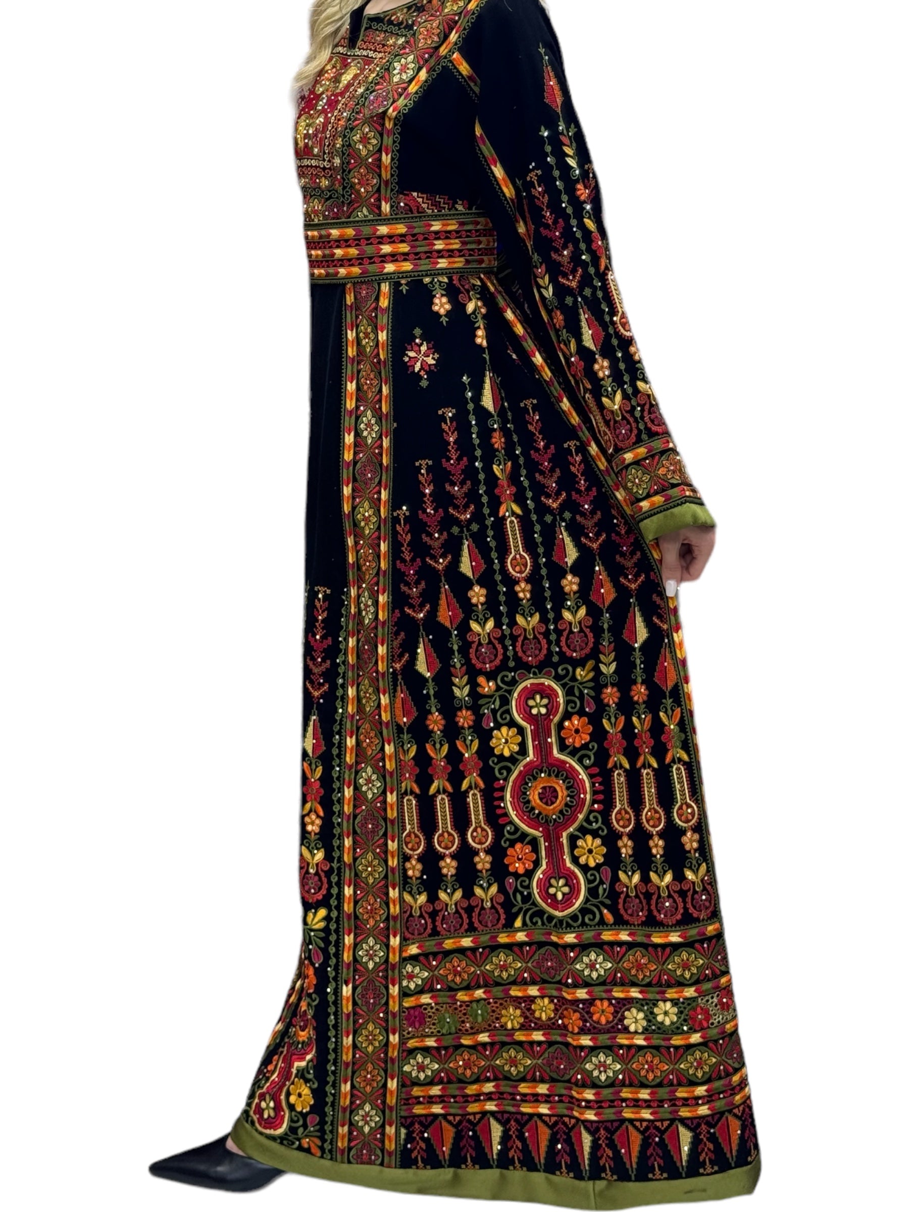 Green & Black Traditional  Thoub Embroidery With Wide Sleeve Elegant with Reversible Belt