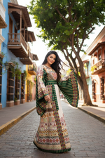 Charger l'image dans la galerie, Jacquard-Embroidered Palestinian Thobe Featuring Wide Sleeves
