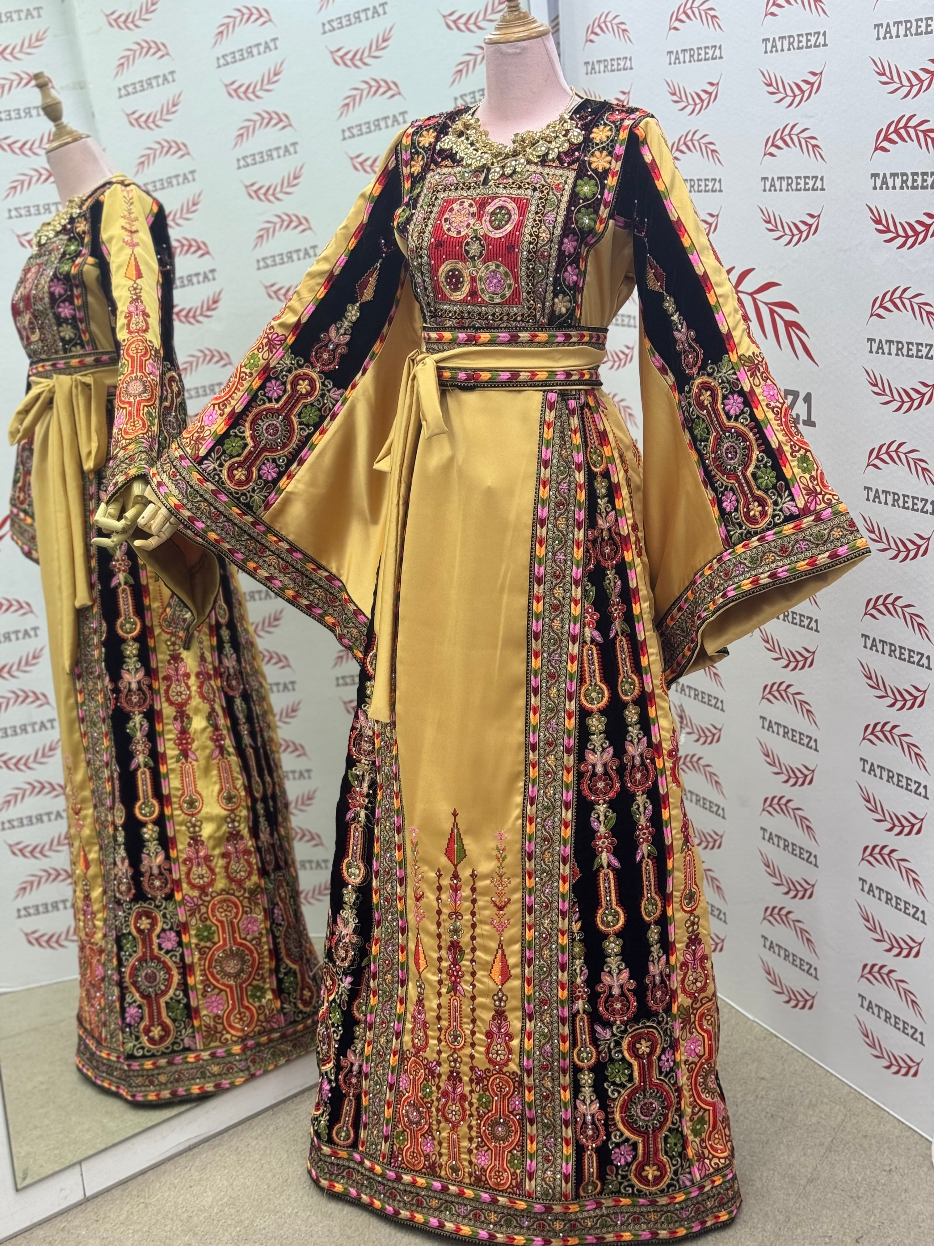 The Diamond Satin Luxury Tatreez Thobe