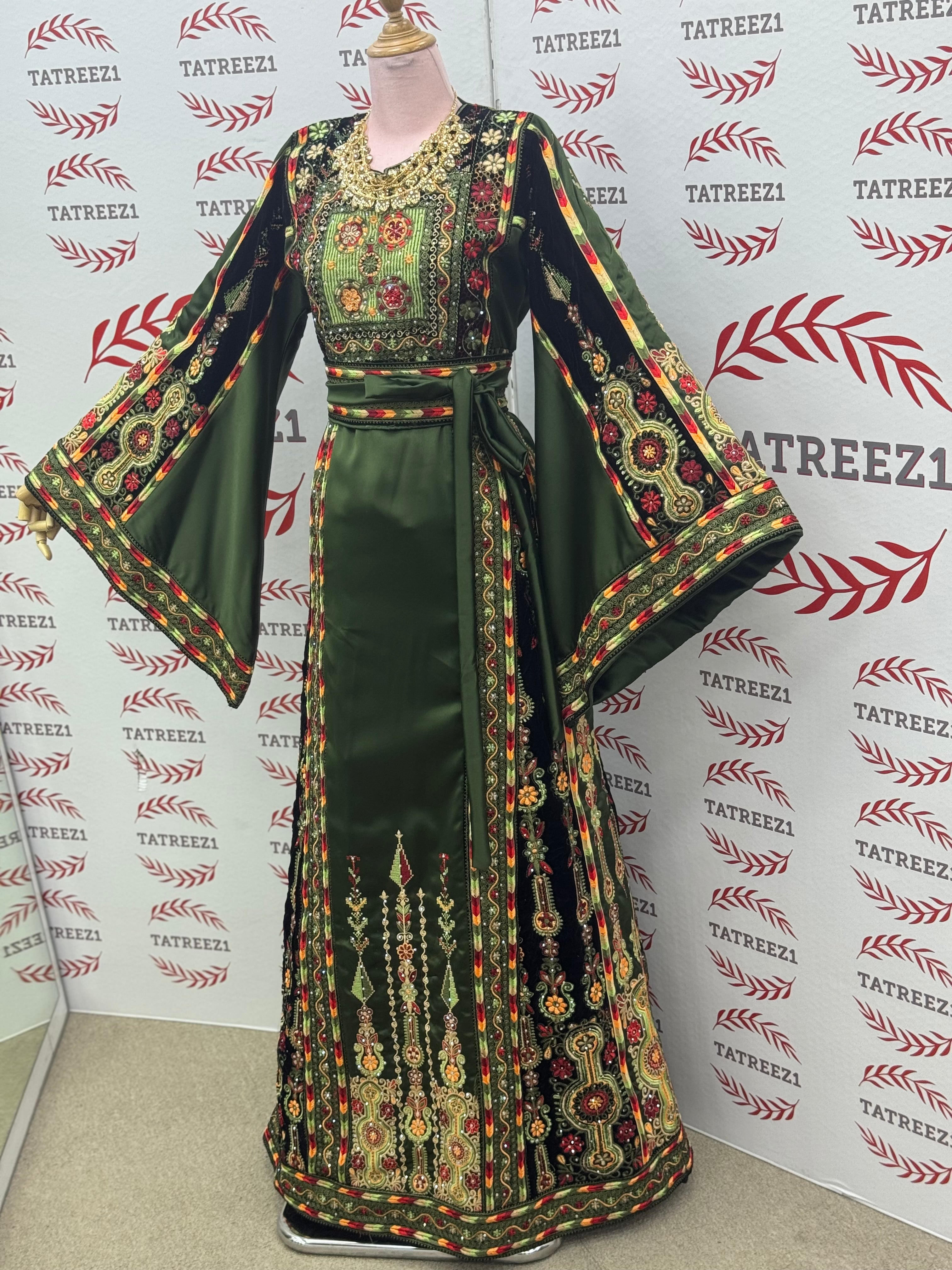 Luxurious Satin Thoub in Emerald Green