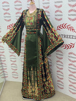 Load image into Gallery viewer, Luxurious Satin Thoub in Emerald Green
