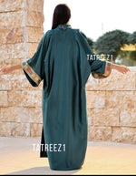 Load image into Gallery viewer, Green 3 pieces  Embroidery Bisht tatreez With Matching Dress
