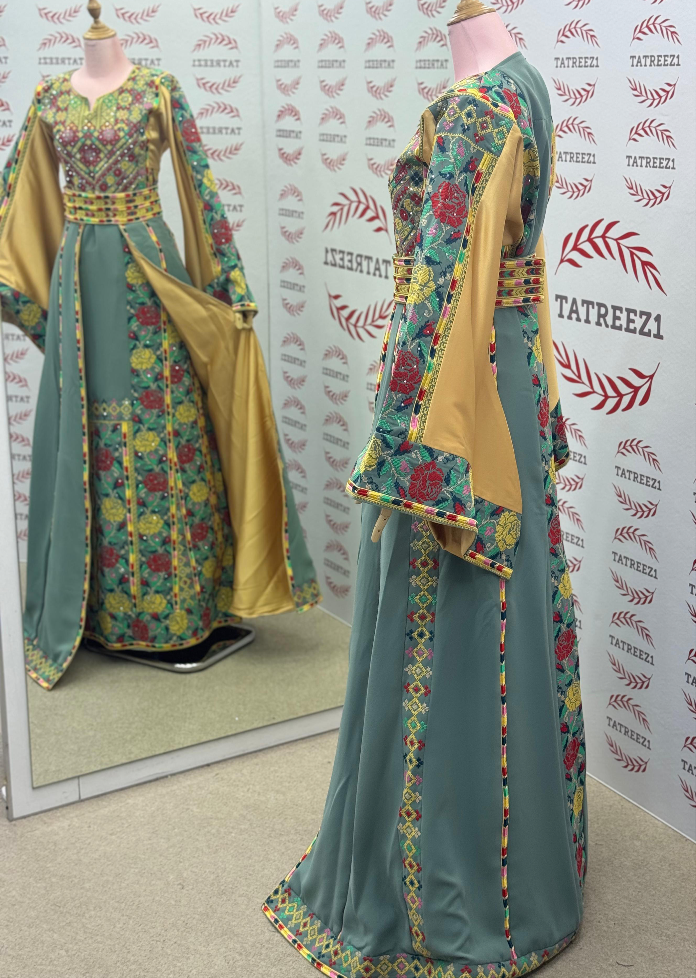 Royal Elegance Green Thoub with Overskirt Thoub with Floral Embroidery