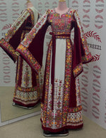 Load image into Gallery viewer, Stunning Embroidery Traditional Embroidered Palestinian Fellahi Thobe
