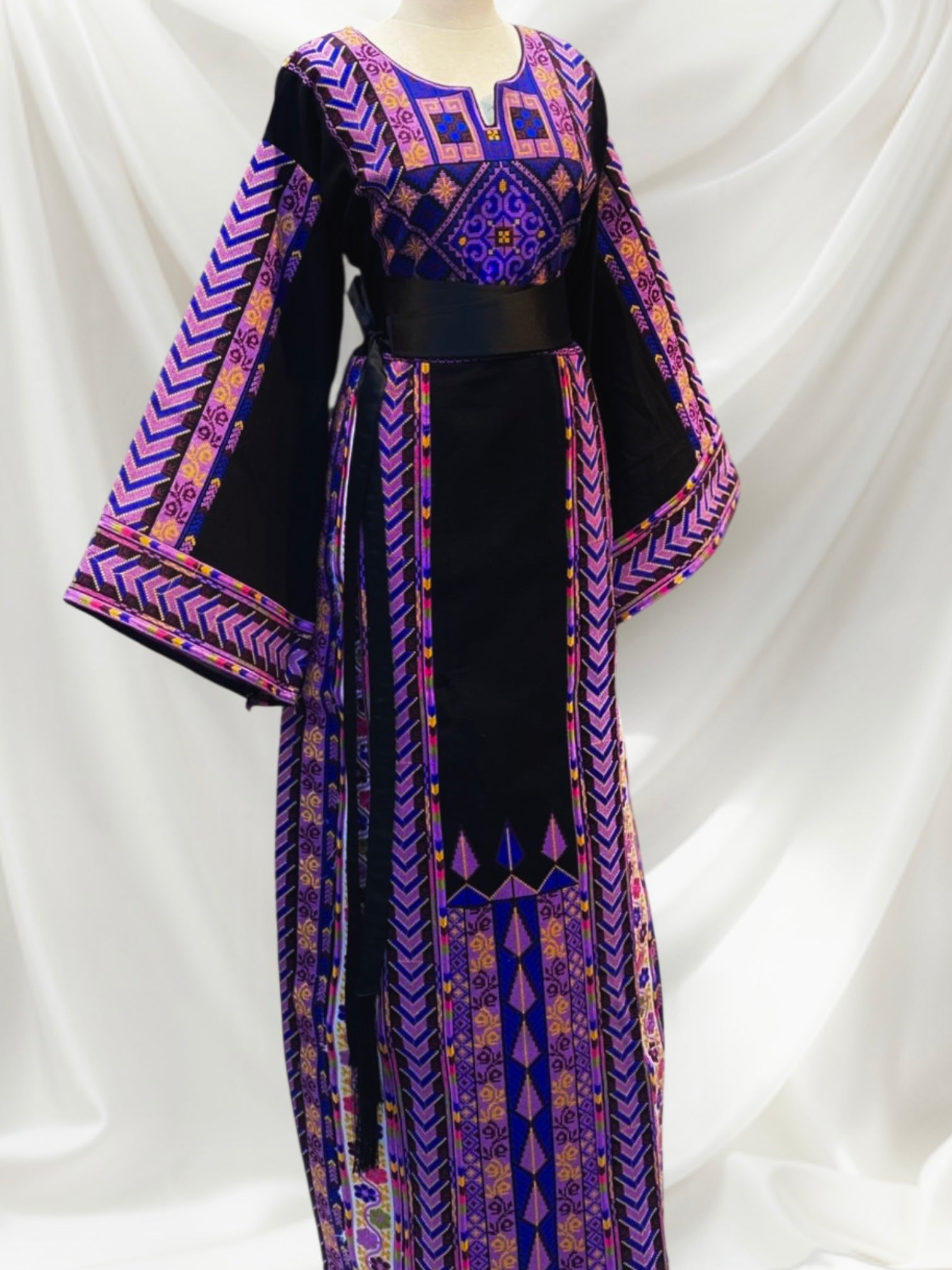 Purple Etameen Embroidered Palestinian Fellahi Thobe With Kashmir belt
