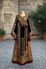 Load image into Gallery viewer, The Royal Queen Thoub Golden Embroidery
