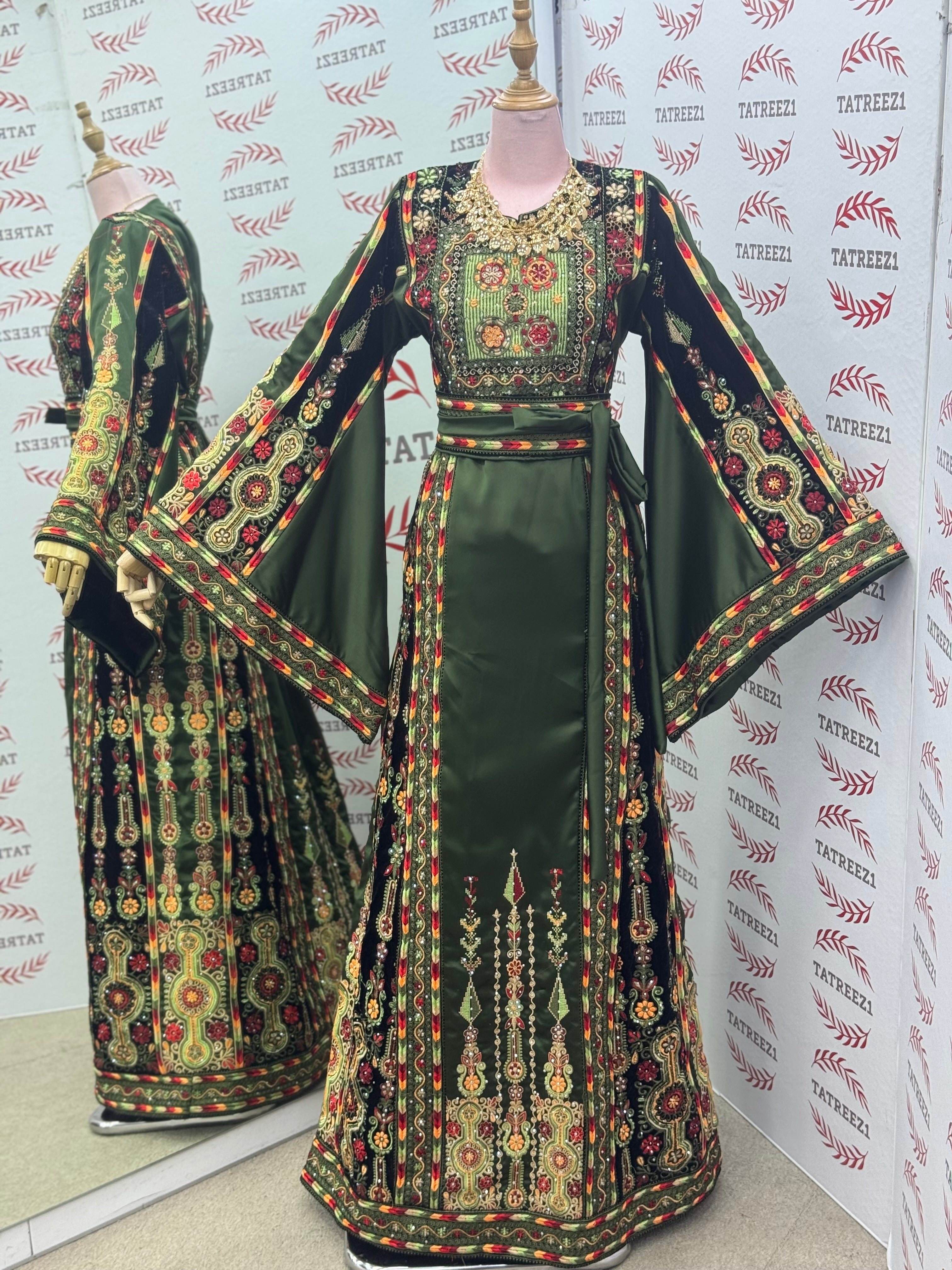 Luxurious Satin Thoub in Emerald Green