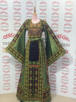 Load image into Gallery viewer, Green Embroidery Traditional Palestinian Thobe Machine Made
