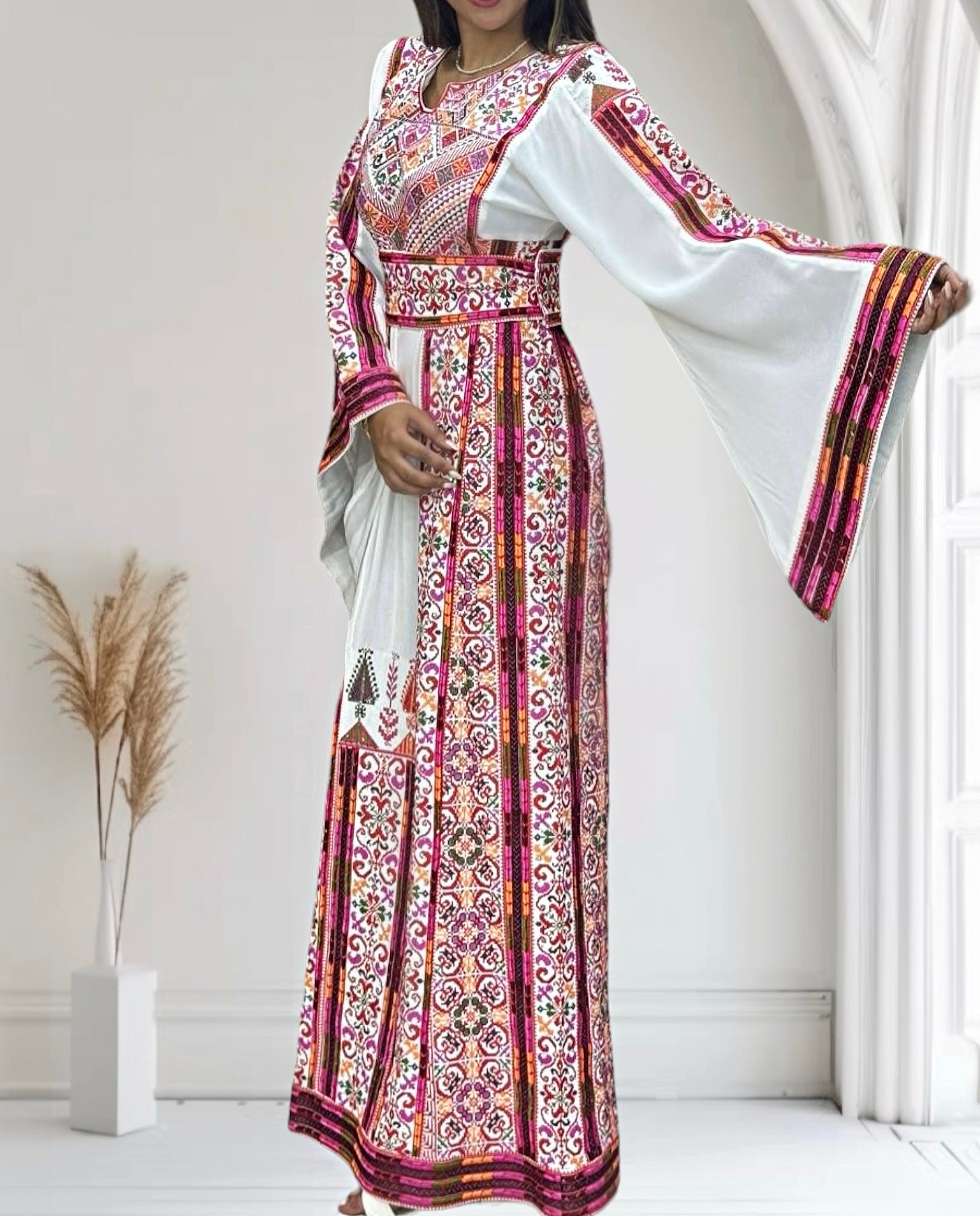 Palestine Thoub  Embroidery White Traditional Thoub Stone Thobe with Matching Belt