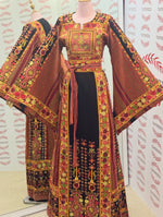 Load image into Gallery viewer, Jennah wnar Thoub Embroidery Thoub come with Embroidery Belt
