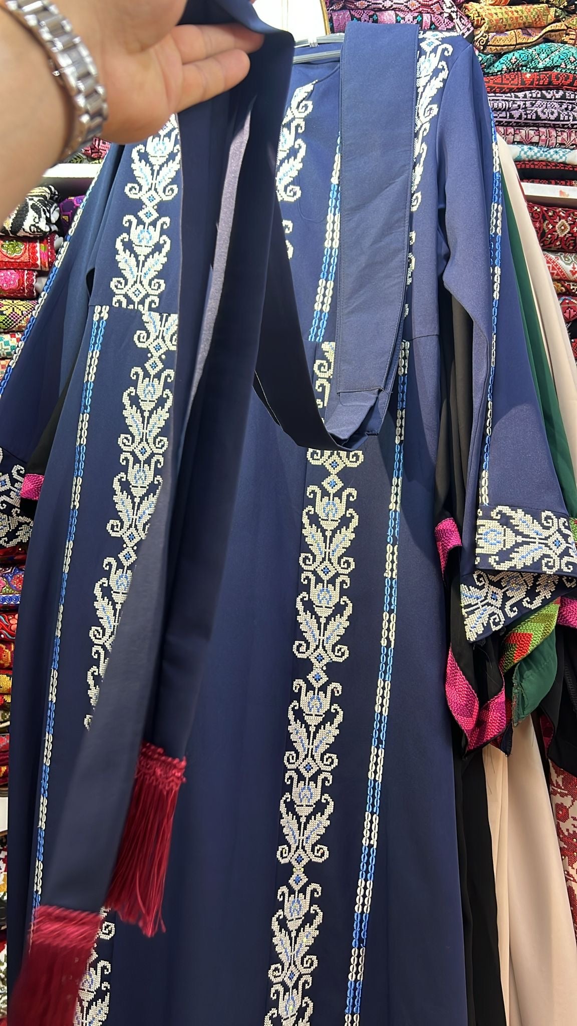 🌿 Traditional Palestinian Embroidered Thobe – Navy with Beige & Blue Accents
