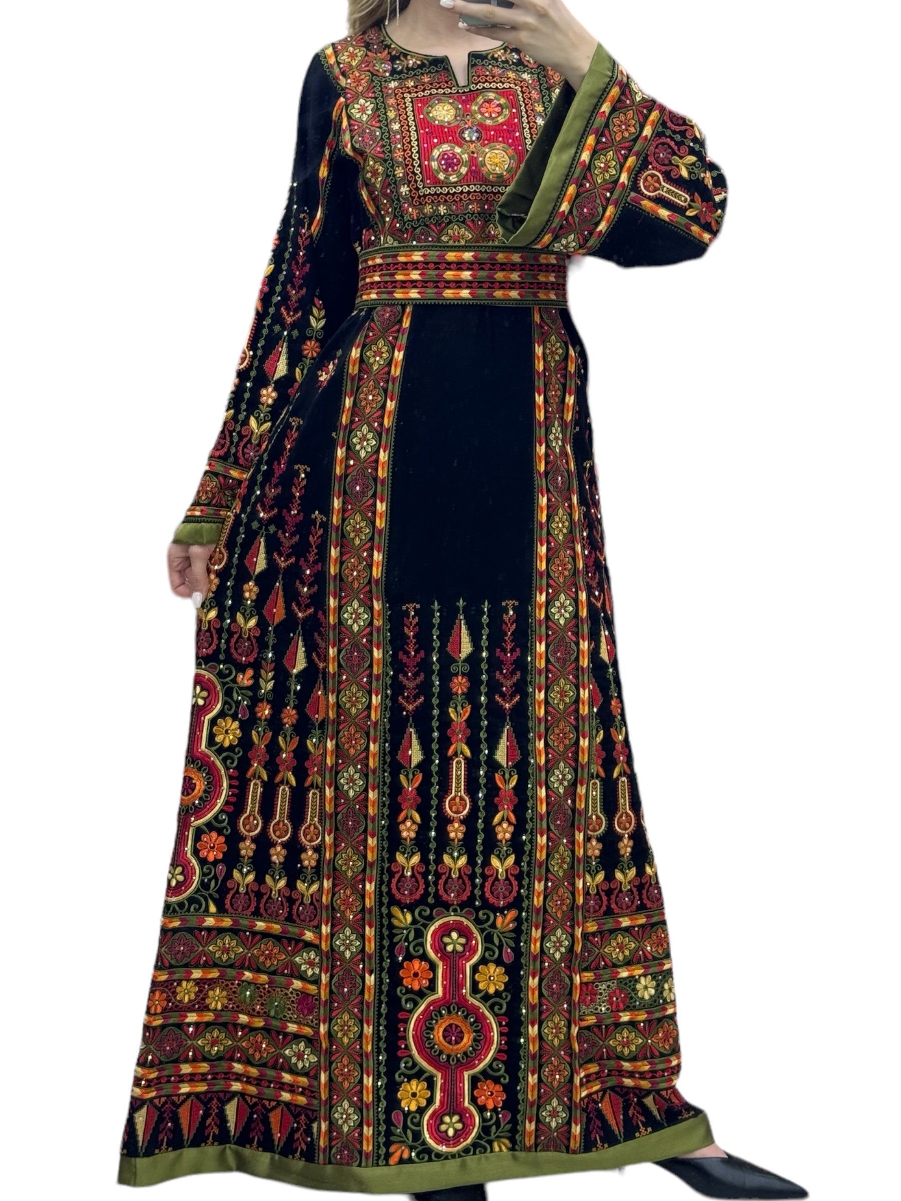 Green & Black Traditional  Thoub Embroidery With Wide Sleeve Elegant with Reversible Belt