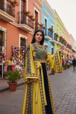 Charger l'image dans la galerie, Simply Elegant Wide Sleeve Thoub Embroidered Palestinian Thobe
