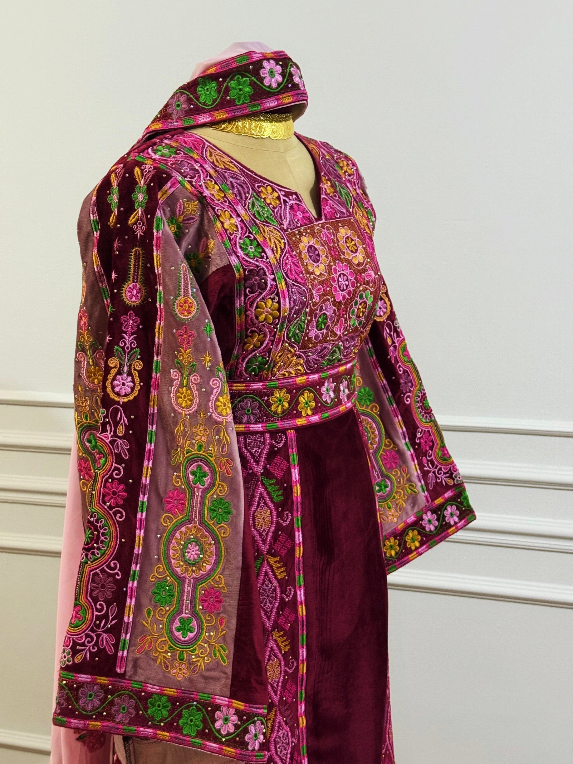 Magenta Malacca silk Velvet Material Stone Embroidery Thoub With Matching Headpiece and reversible belt