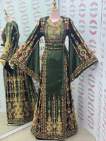 Load image into Gallery viewer, Luxurious Satin Thoub in Emerald Green
