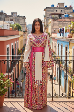 Charger l'image dans la galerie, Etameen Pink Embroidered Palestinian Fellahi Thobe With Kashmir belt
