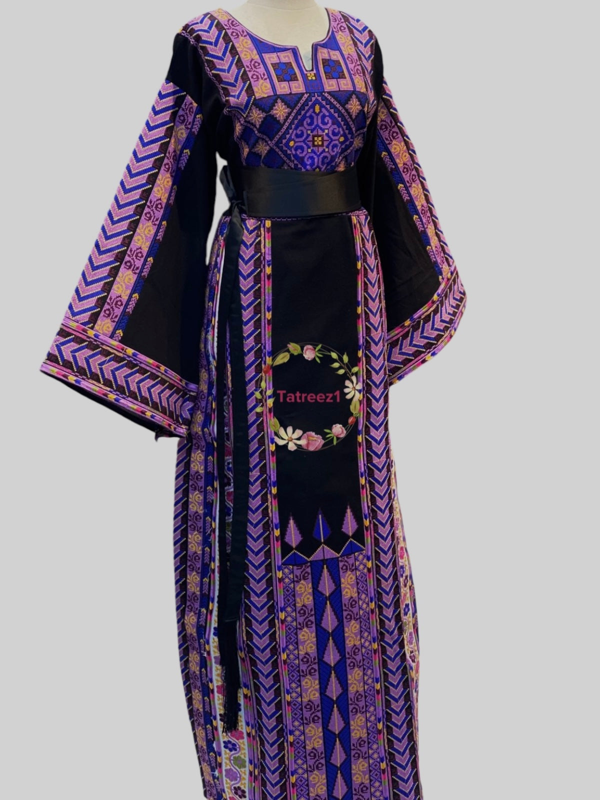 Black Etameen Purple Embroidered Palestinian Fellahi Thobe With Kashmir belt