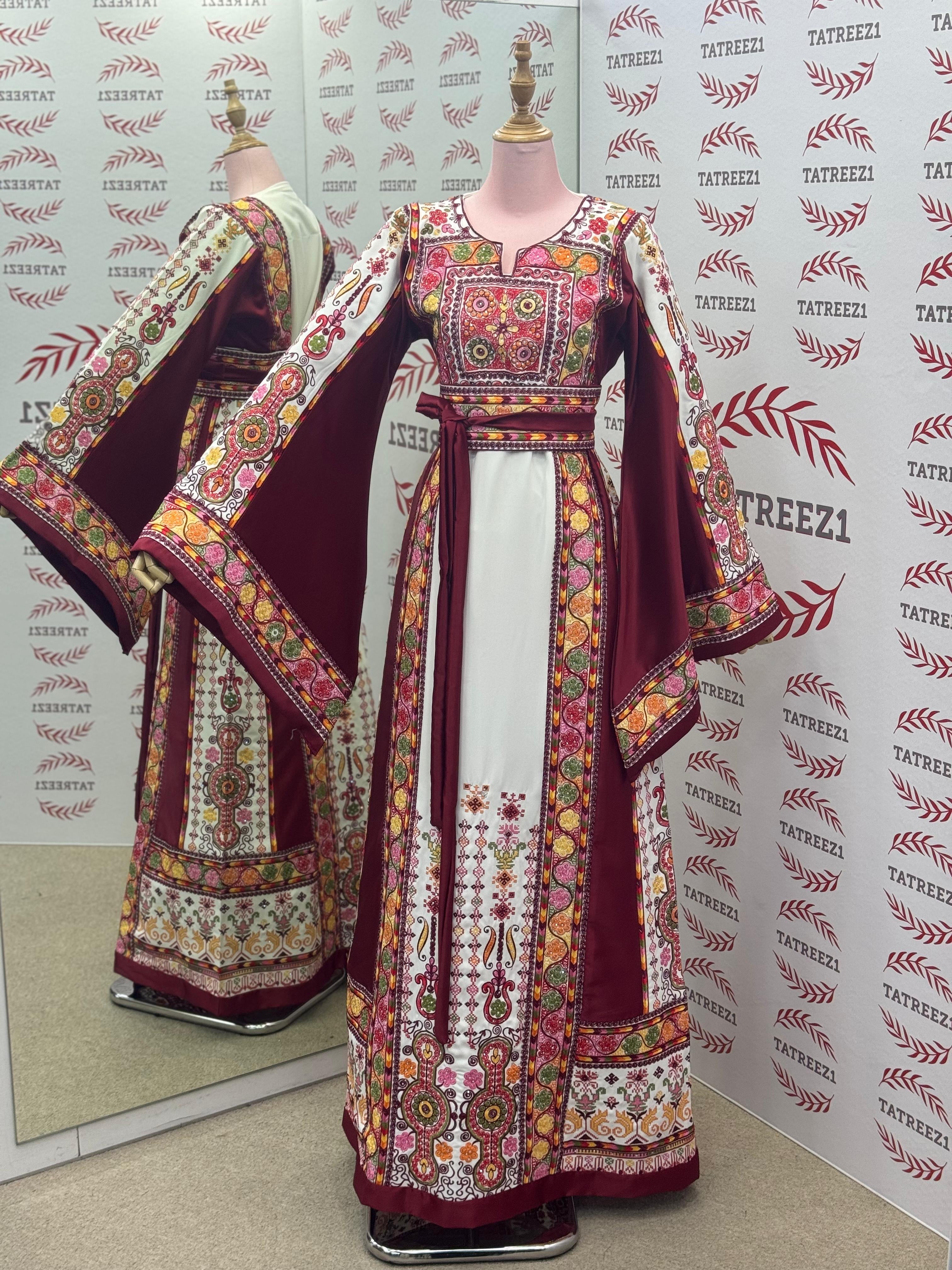 Stunning Embroidery Traditional Embroidered Palestinian Fellahi Thobe