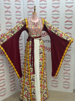 Load image into Gallery viewer, Floral Embroidered Palestinian Thobe with Wide Sleeves and Belt
