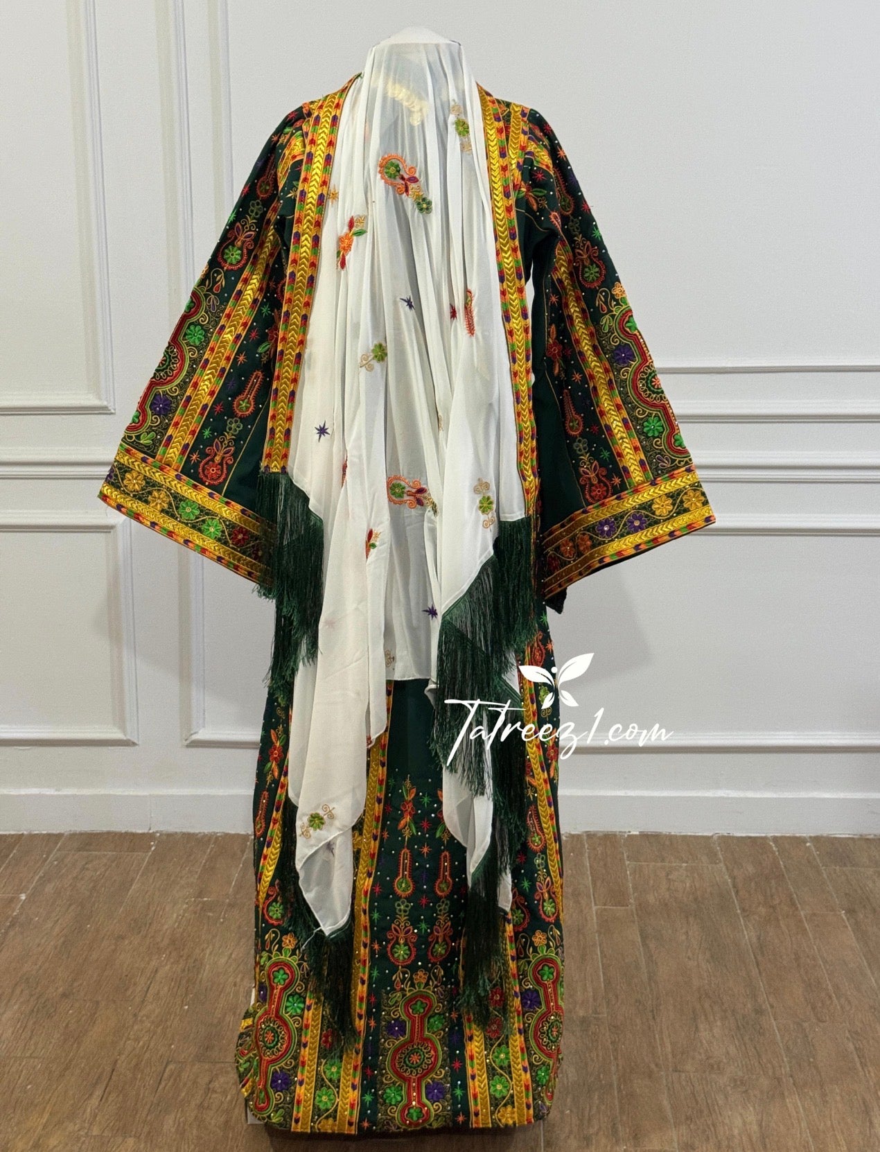 Traditional Palestinian Thobe – Royal Forest Green | Full Set with Headscarf