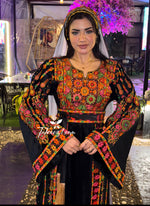 Load image into Gallery viewer, Black Silk Light Velvet Traditional Embroidered Thoub With Matching Headpiece
