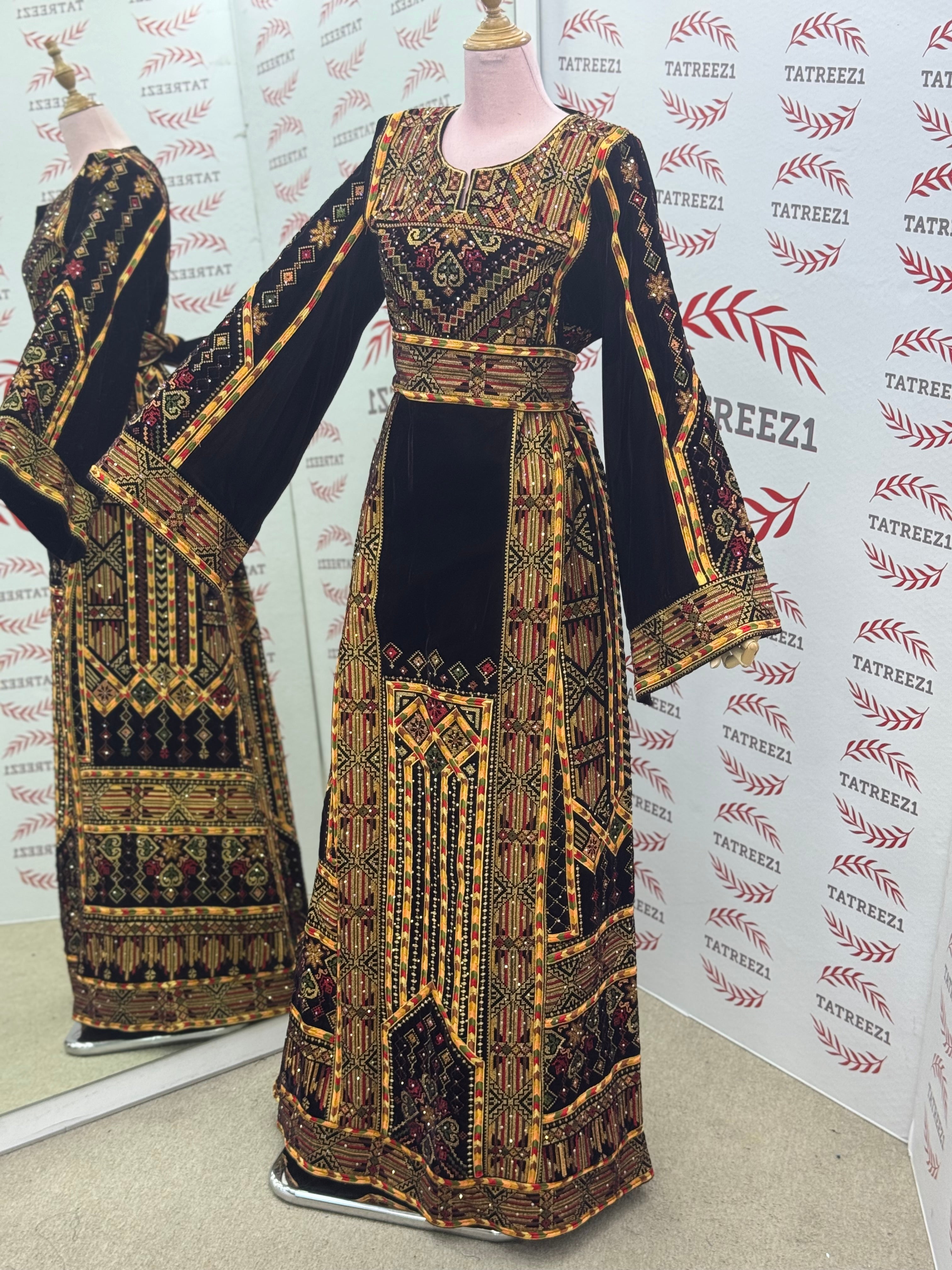 Golden Embroidery Silk Dark Brown Velvet Stone Thobe