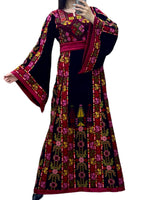 Load image into Gallery viewer, Black Thobe Embroidered Palestinian With Embroidery Belt
