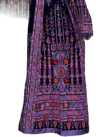 Load image into Gallery viewer, Purple &amp; Black Traditional  Thoub Embroidery With  Reversible Belt
