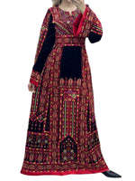 Load image into Gallery viewer, Red &amp; Black Traditional Thobe Embroidery With Matching Belt
