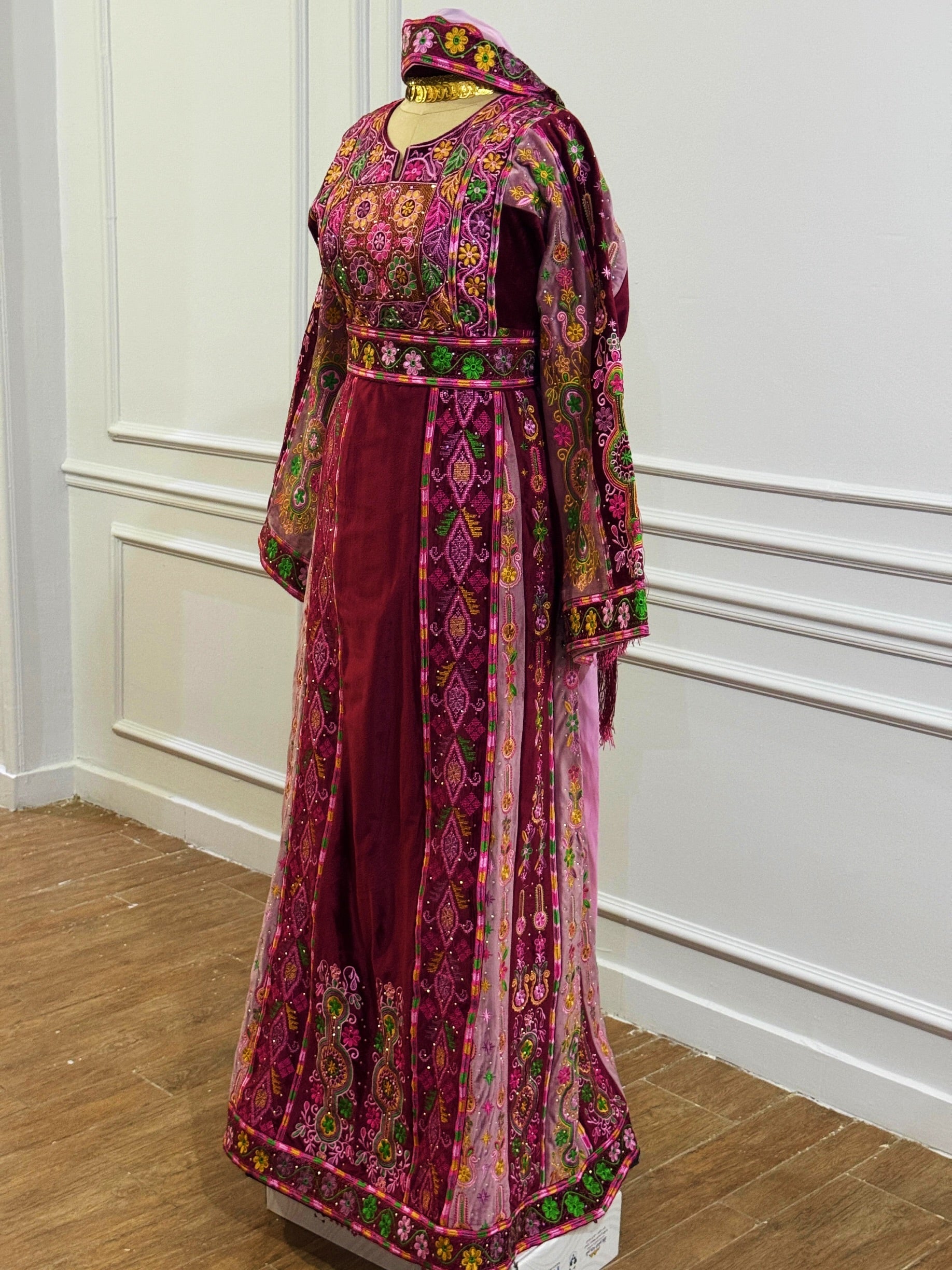 Magenta Malacca silk Velvet Material Stone Embroidery Thoub With Matching Headpiece and reversible belt