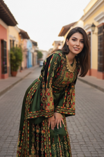 Load image into Gallery viewer, Luxurious Satin Thoub in Emerald Green
