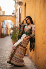 Charger l'image dans la galerie, Jacquard-Embroidered Palestinian Thobe Featuring Wide Sleeves
