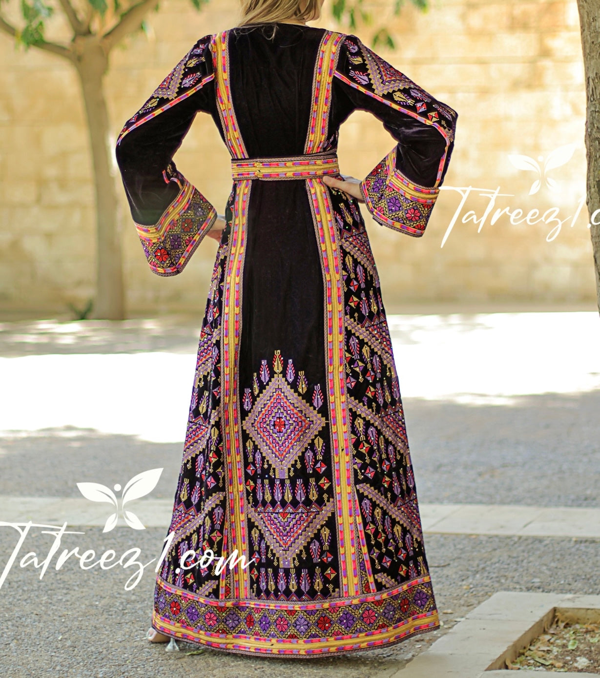 Light Velvet Purple Shade Stoned Embroidery Thoub