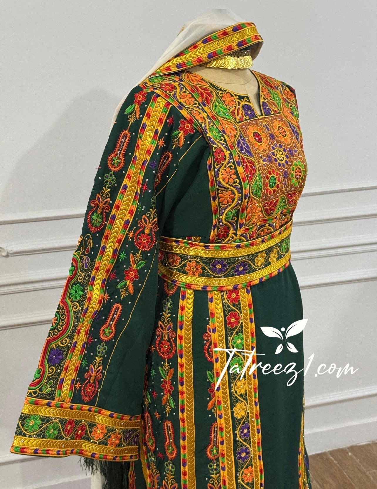 Traditional Palestinian Thobe – Royal Forest Green | Full Set with Headscarf