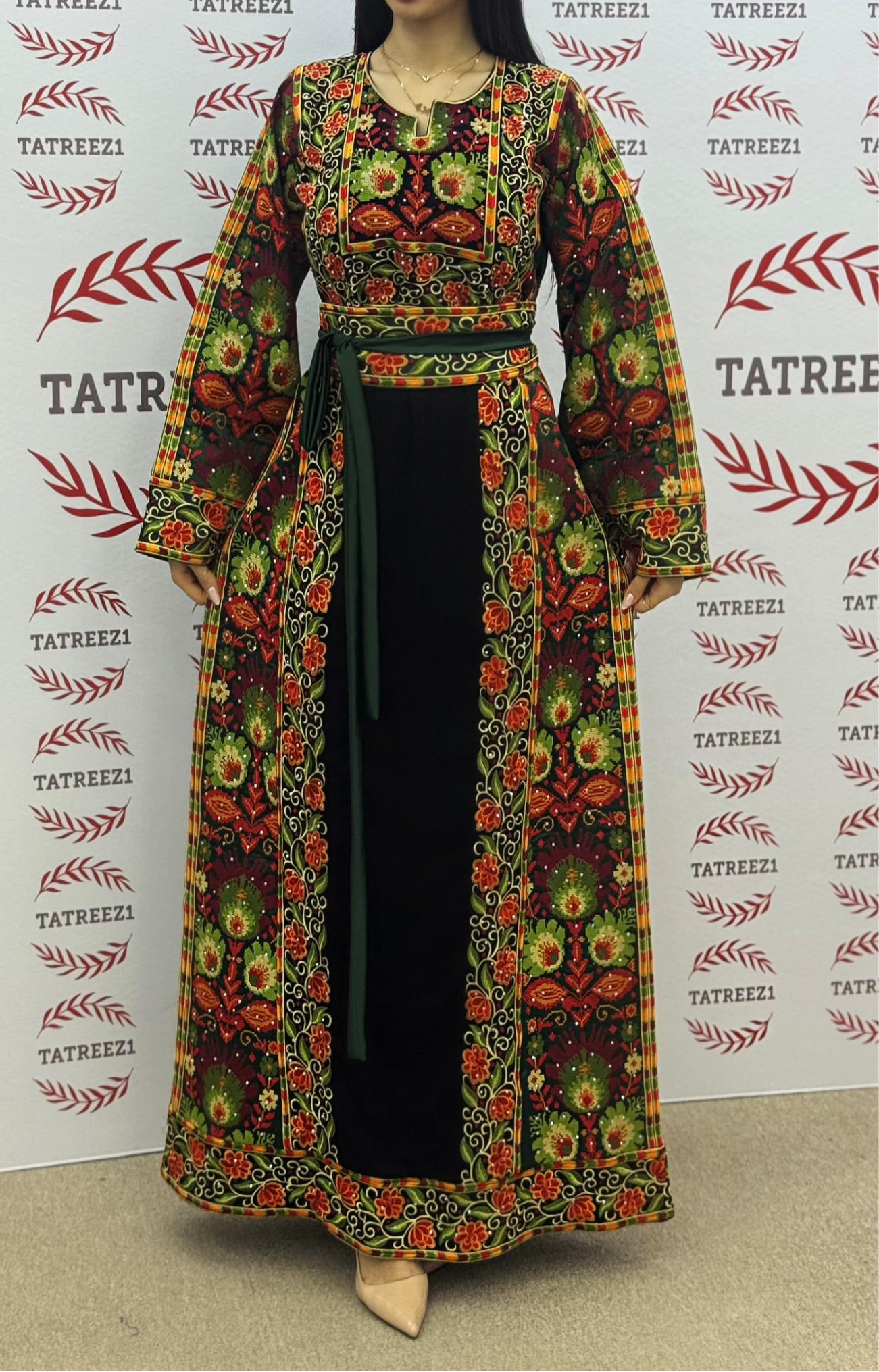 Green Embroidery Traditional luxurious touch Thoub