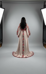 Load image into Gallery viewer, Light beige Elegance Thoub with Overskirt Thoub with Floral Embroidery

