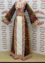 Load image into Gallery viewer, Green Embroidered Palestinian Thobe with Wide Sleeves and Belt
