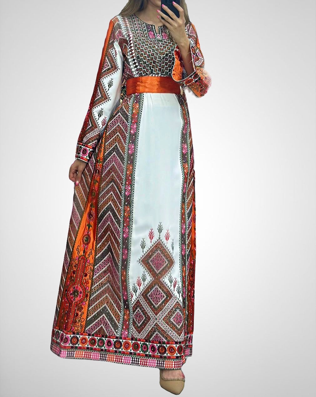 White Thoub Multicolor with Kashmir Design Stone Embroidery Thobe with Reversible Belt