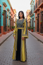 Charger l'image dans la galerie, Simply Elegant Wide Sleeve Thoub Embroidered Palestinian Thobe

