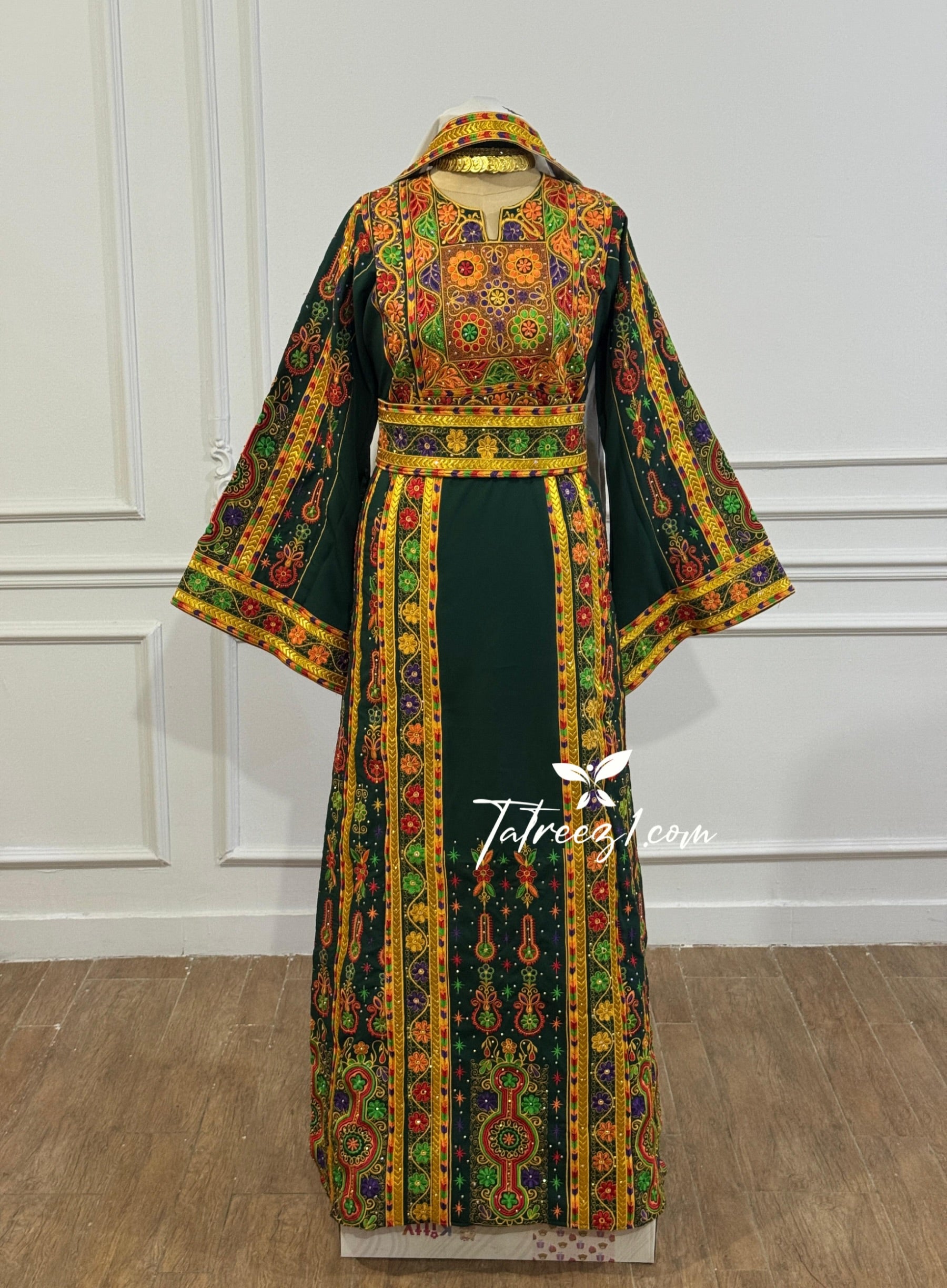 Traditional Palestinian Thobe – Royal Forest Green | Full Set with Headscarf