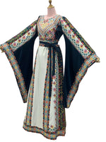 Load image into Gallery viewer, Stunning Green Long Sleeve Embroidered Palestinian Thobe
