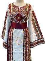 Charger l&#39;image dans la galerie, Etameen Red Embroidered Palestinian Fellahi Thobe With Kashmir belt
