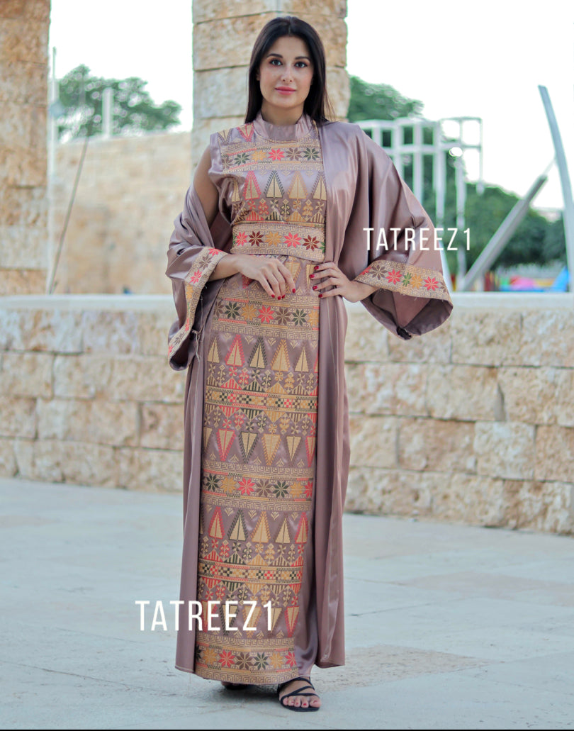 Gold 3 pieces Embroidery Bisht tatreez With Matching Dress