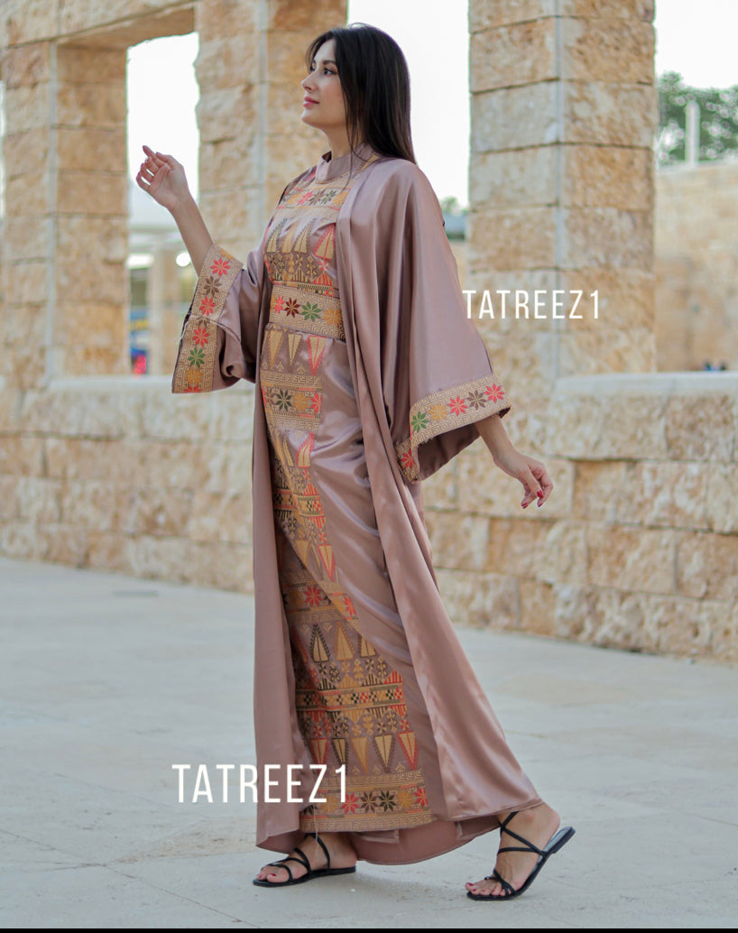 Gold 3 pieces Embroidery Bisht tatreez With Matching Dress